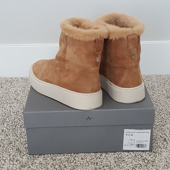 $495 Aquatalia Lavina Suede Weatherproof Ankle Platform Boot Faux Fur Beige 9.5 - Picture 8 of 12
